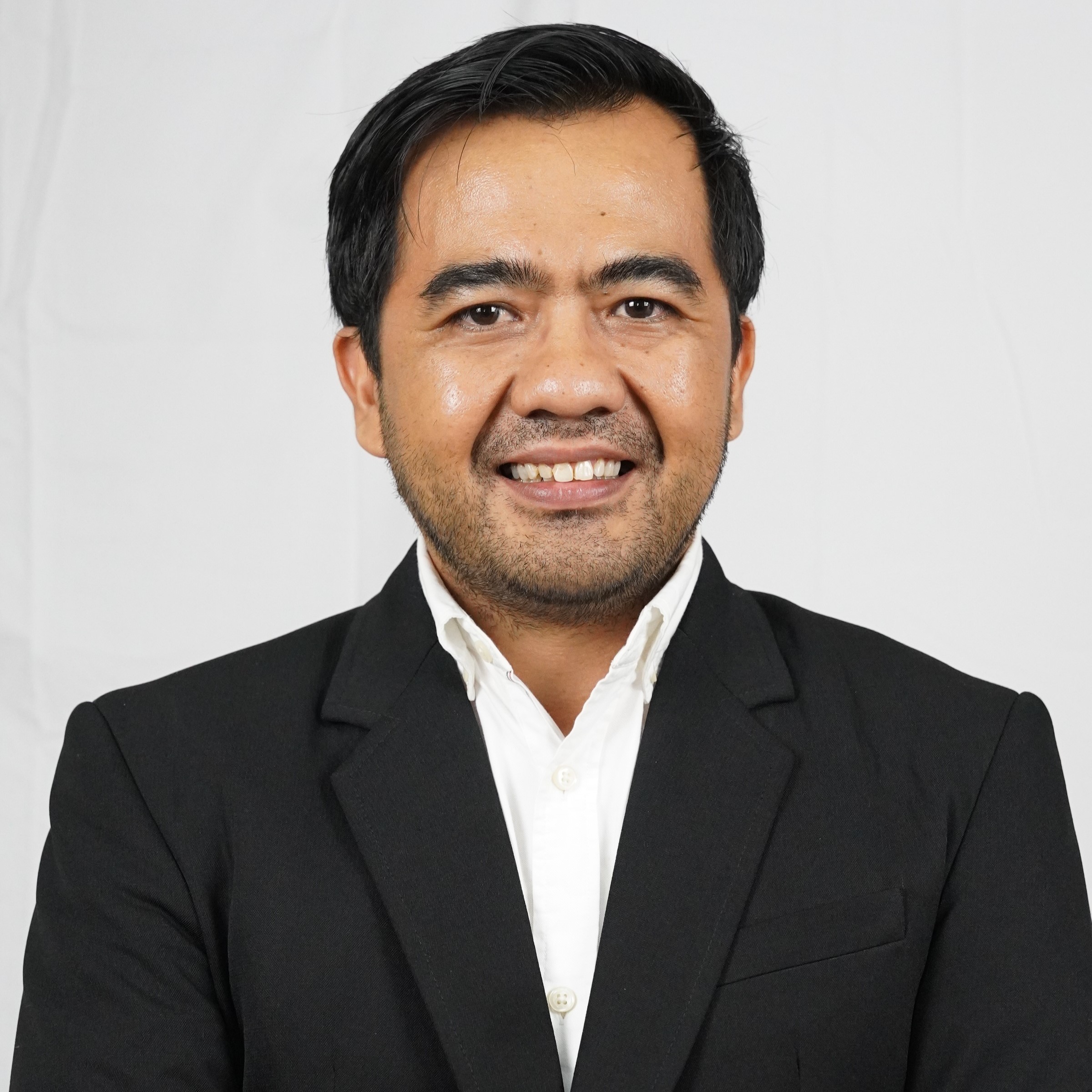 Dr.-Ing. Calvin Lumban Gaol, S.T., M.Sc.