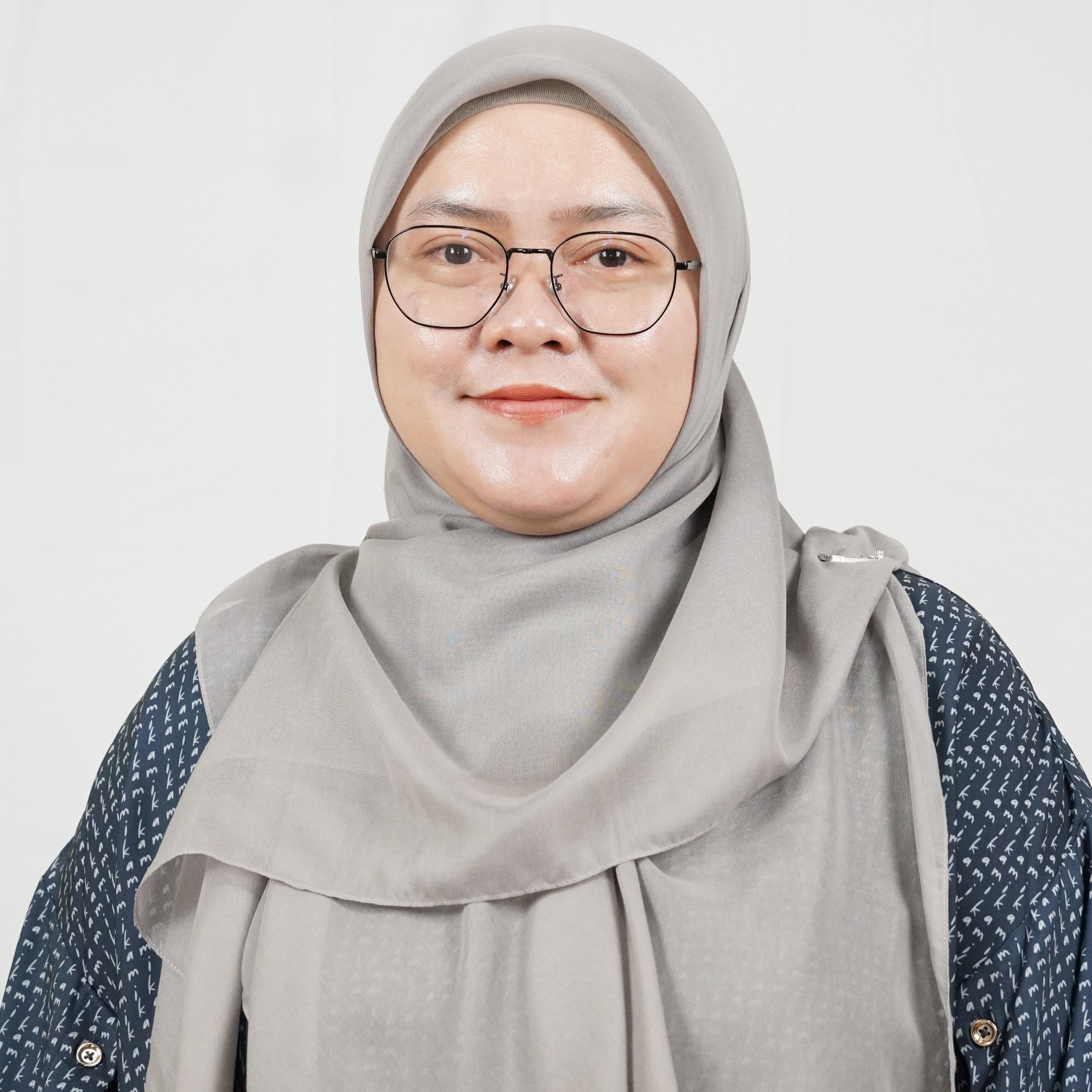Dr. Silvya Dewi Rahmawati